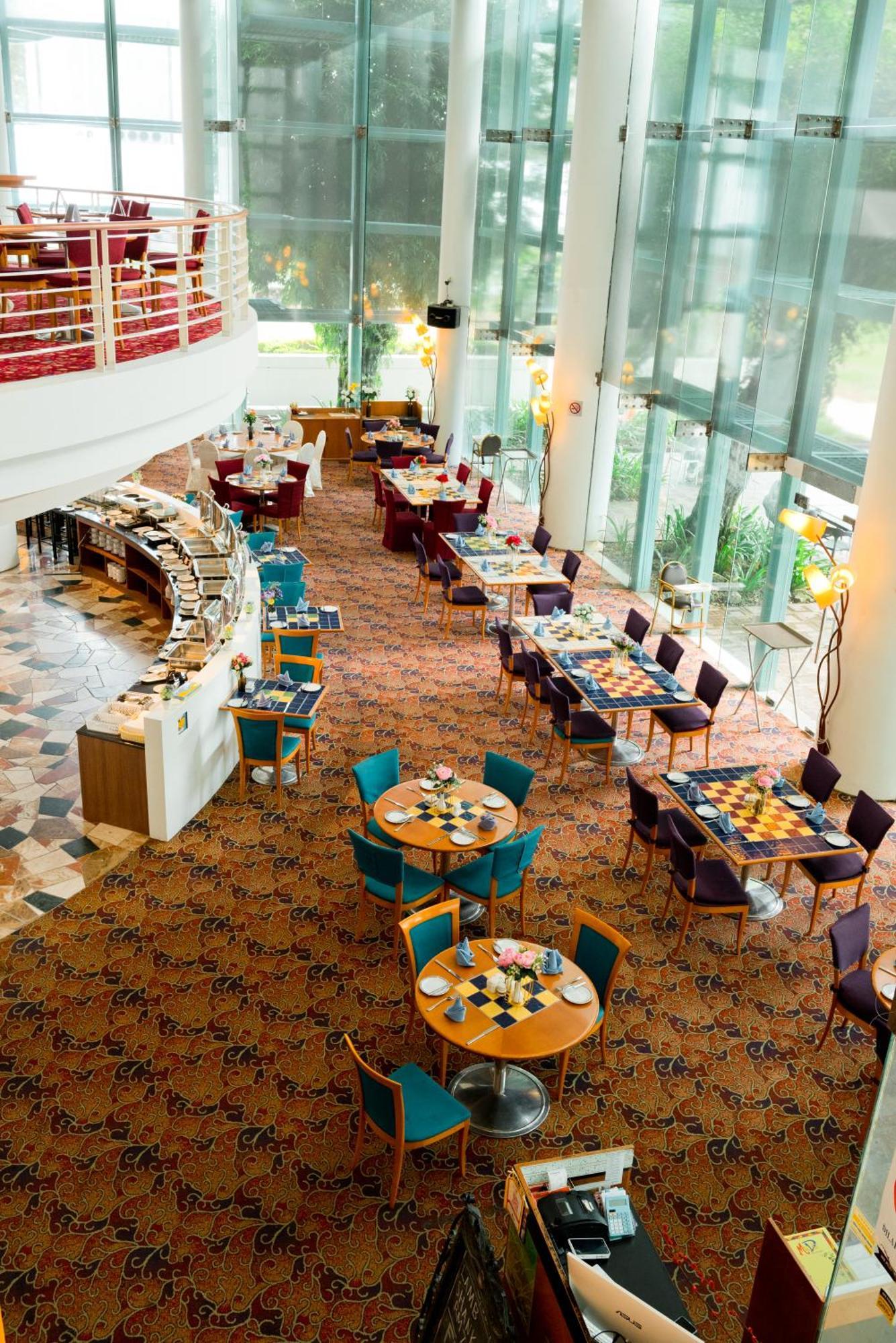 Parkcity Everly Hotel Bintulu Exteriör bild